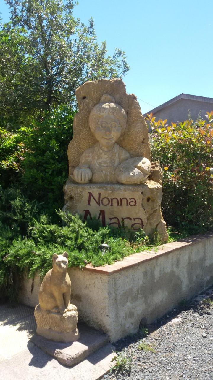 Le Camere Di Nonna Mara Montescudaio Dış mekan fotoğraf